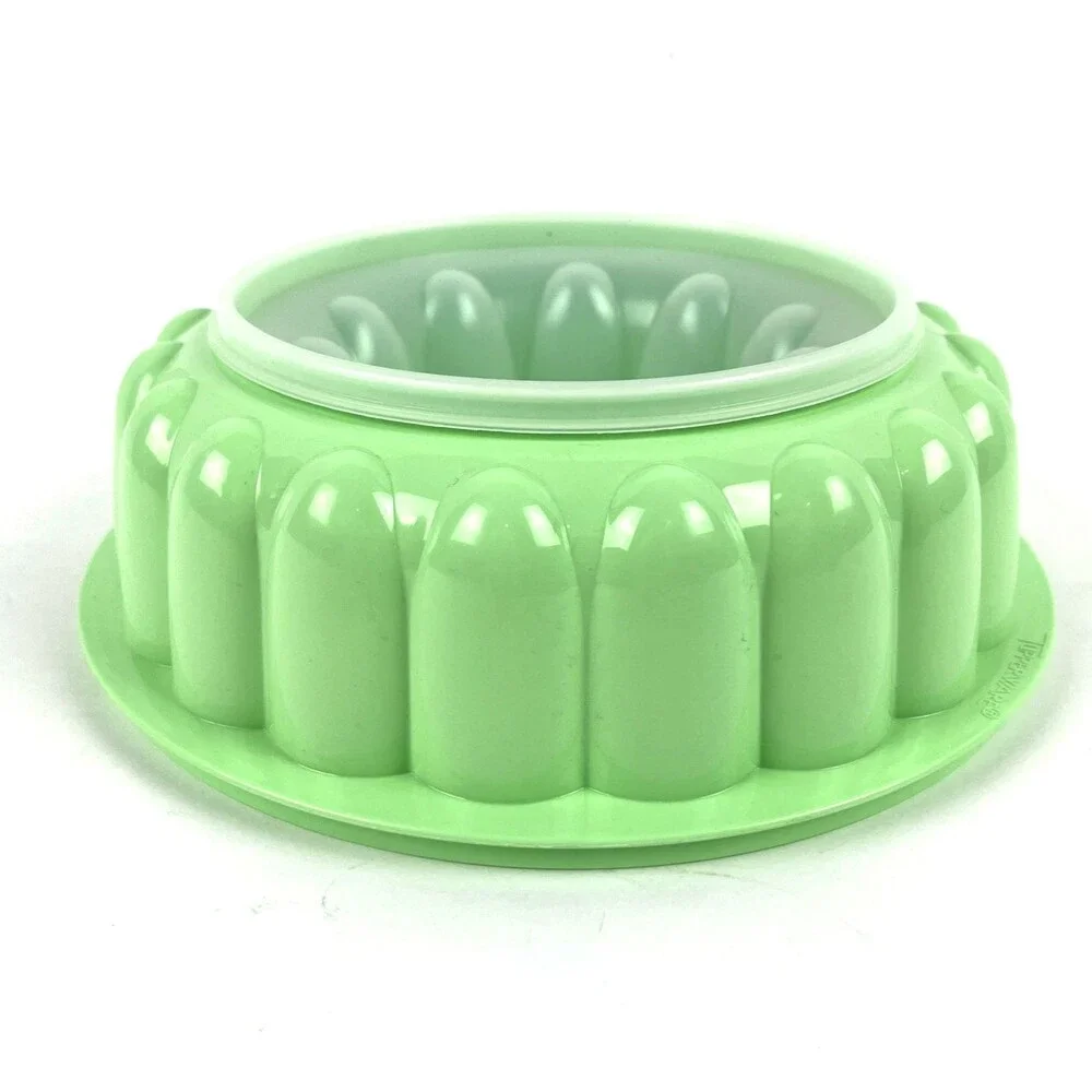 VTG Tupperware Jello Mold 3-piece Mint Green white 9in diameter MCM 1970s Retro